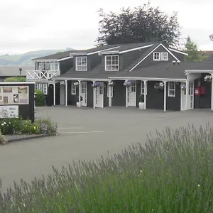 4* Motel Mews
